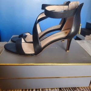 Louise et Cie Womens Hilio Black SANDAL Size 10